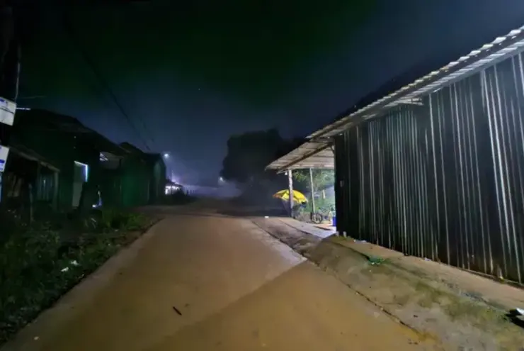 Lâm Đồng: Trắng đêm cứu hồ Cay An, di dời khẩn cấp hơn 500 người dân - 15