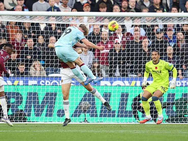 Kết quả bóng đá West Ham - Burnley: Điểm nhấn các pha không chiến (Ngoại hạng Anh)