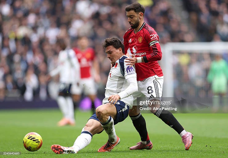 Trực tiếp bóng đá Tottenham - MU: De Ligt ghi bàn phút 90+6 (Hết giờ) - 5