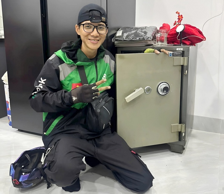 Hồng Lai là một trong những thợ khóa được nhiều người biết tại TPHCM