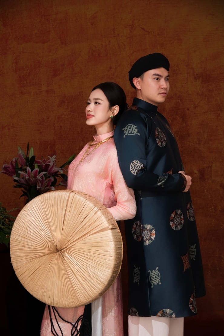 Hoa hậu cho biết vợ chồng cô luôn trân trọng những giá trị truyền thống của quê hương, nguồn cảm hứng để cô thực hiện bộ ảnh.