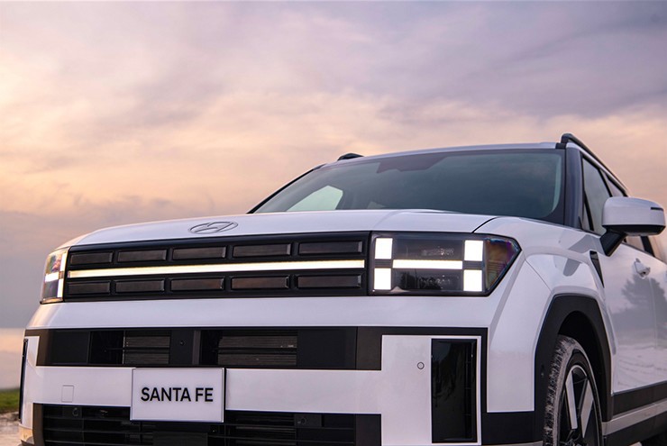 Giá xe Hyundai Santa Fe tháng 11/2025, ưu đãi tới 180 triệu đồng - 4