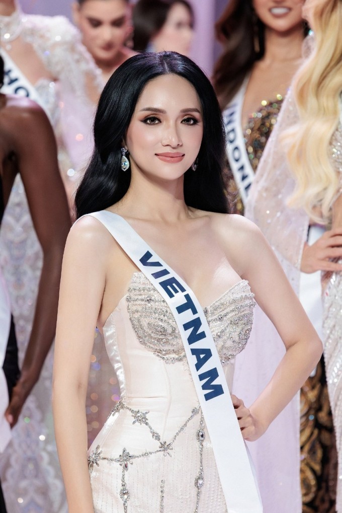 Miss Universe Vietnam - Nguyễn Hương Giang.