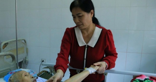 Ngày về của người phụ nữ sau 32 năm bị bán sang...