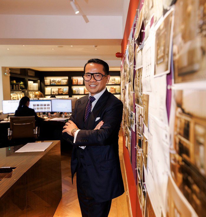 Nhưng cũng chính Thái Công bán những chiếc túi vải