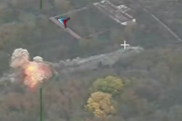 Nga đăng video Iskander-M tập kích 'trung đoàn drone Ukraine'