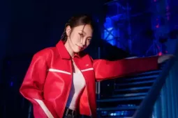 MC Khánh Vy 'lột xác' ấn tượng với style 'girl phố' năng động