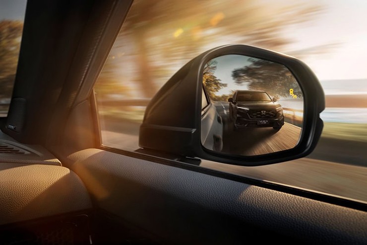 LaneWatch được thay thế bằng cảnh báo điểm mù. Ảnh: Honda