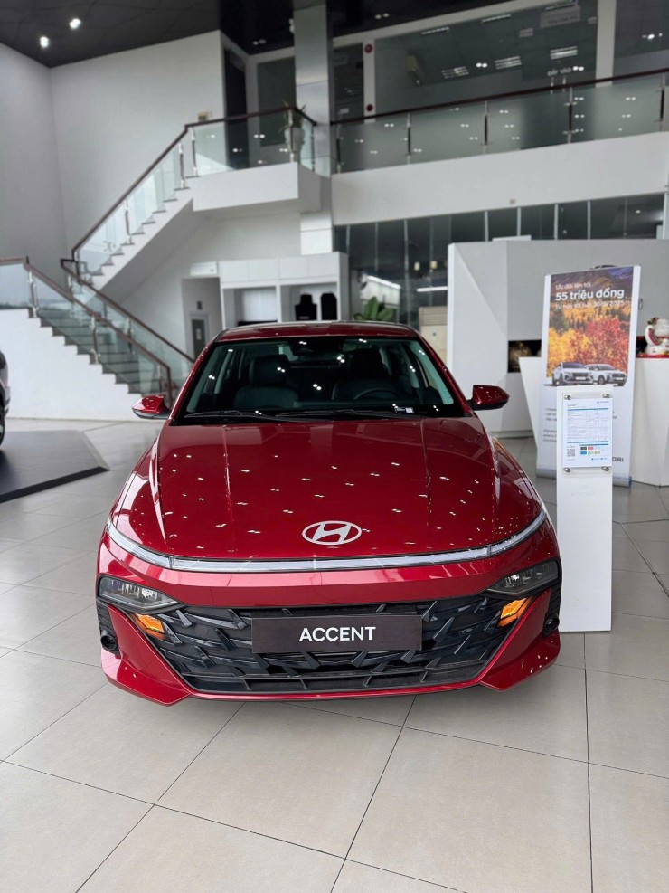 Ưu nhược điểm của Hyundai Accent giá từ 439 triệu đồng - 3