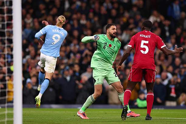 Trực tiếp bóng đá Man City - Liverpool: Salah bỏ lỡ đối mặt thủ môn (Ngoại hạng Anh) (Hết giờ) - 3