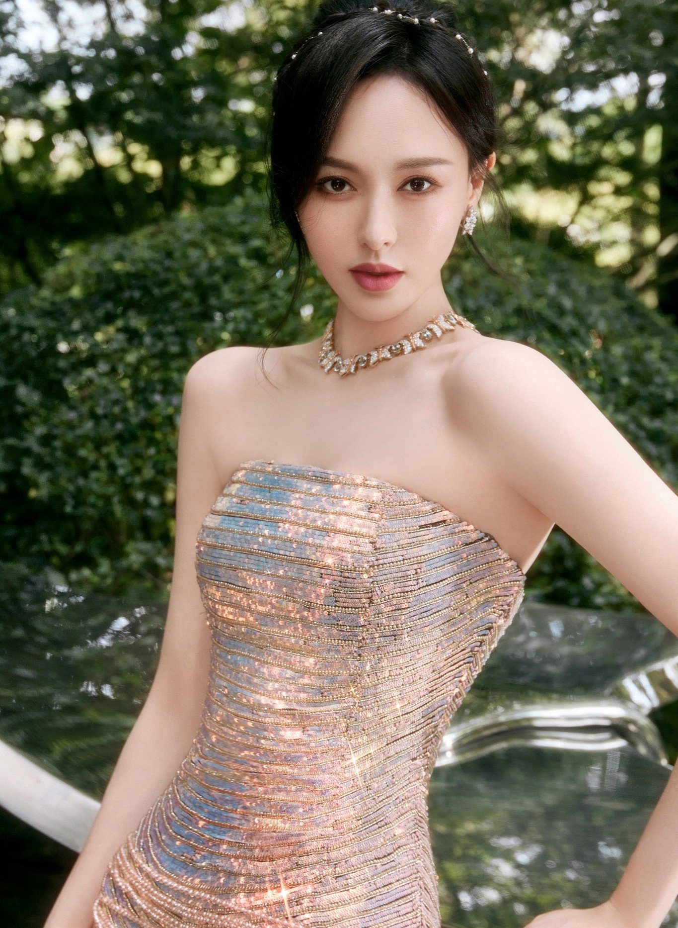 Phim do Đường Yên đóng hay các dự án chuẩn bị quay đều bị hoãn lại.