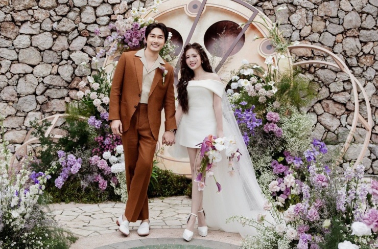 Đình Tú, Ngọc Huyền ngọt ngào trong lễ thề nguyện.