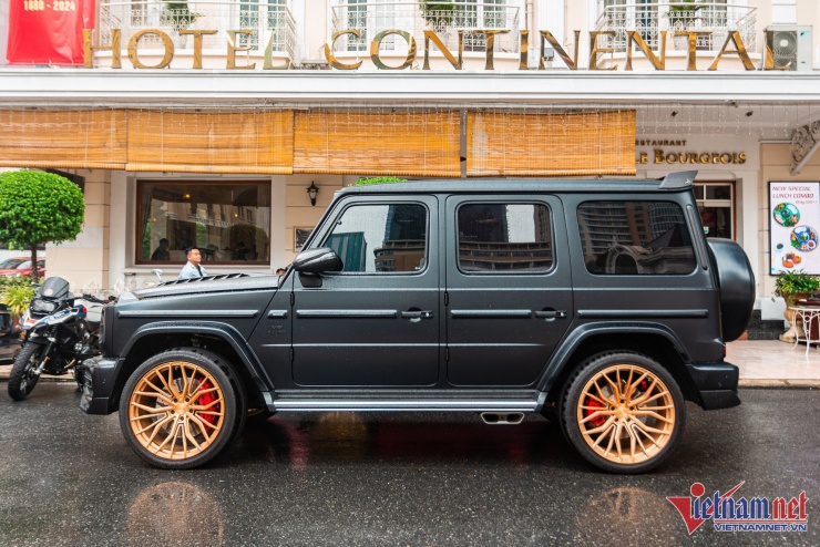 Đại gia Sài Gòn mạnh tay chi 1,3 tỷ độ lại xe sang Mercedes-AMG G 63 - 14