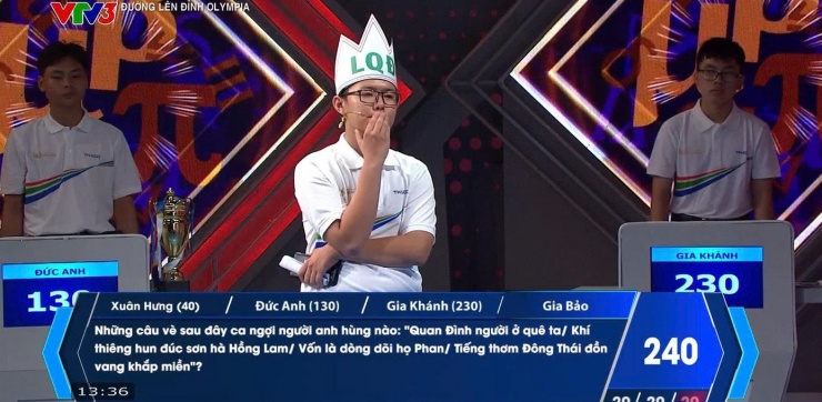 Gia Bảo là thí sinh tạm thời dẫn đầu sau phần thi về đích của mình.