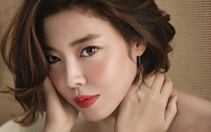 Kim Gyu Ri là một trong những nghệ sĩ bị liệt vào "danh sách đen".