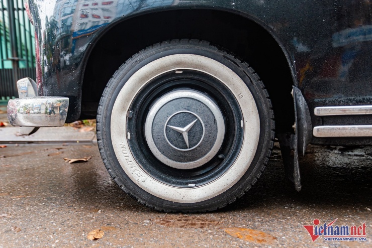Mercedes-Benz Ponton 67 tuổi của chủ xe Sài Gòn mỗi lần bảo dưỡng tốn 200 triệu - 17