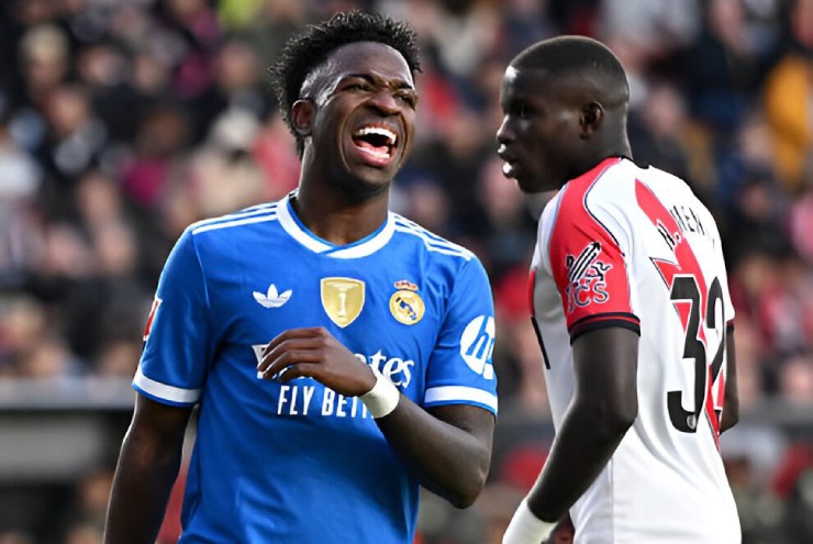 Vinicius chỉ ham đột phá và không phối hợp với đồng đội