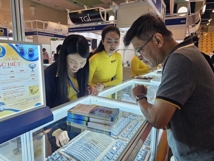 Giá vàng tăng trở lại trên thị trường thế giới