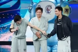 Karik gây tranh luận vì hành động đáp trả Phúc Du tại sàn đấu Dance Battle