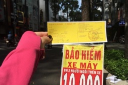 Vì sao nhiều người mua bảo hiểm xe máy nhưng khó đòi bồi thường?