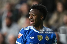 Tin mới nhất bóng đá tối 10/11: Real thất bại vụ gia hạn hợp đồng Vinicius, ra giá bán khủng