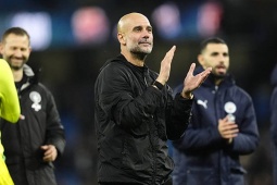 Man City thắng đậm Liverpool: Pep chưa vui mừng, HLV Slot thừa nhận thua xứng đáng