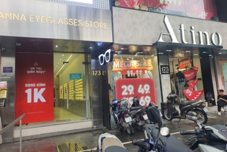 Siêu sale 11/11: Hàng loạt sản phẩm "siêu giảm giá" đến 80%, bất ngờ cảnh tượng mua sắm tại Hà Nội