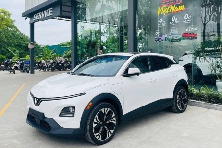 VinFast VF 6 Plus "bản Mỹ" được đại lý chào bán, giới hạn 1.000 xe