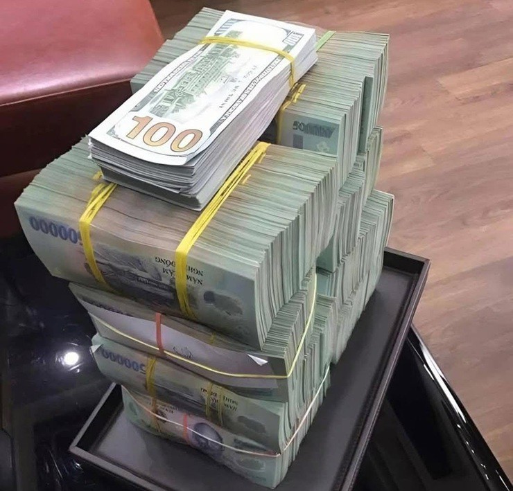 Với khoản gửi tiền tiết kiệm lớn, lãi suất khách hàng nhận được cao hơn rất nhiều so với lãi niêm yết