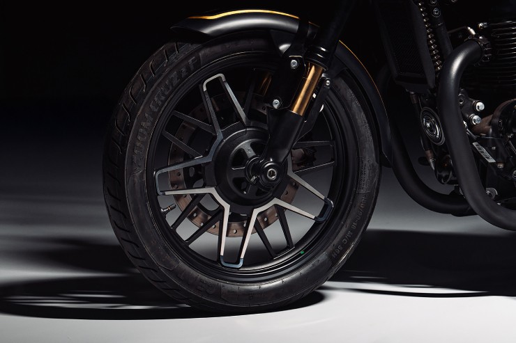 Ngắm Royal Enfield Shotgun 650 X Rough Crafts bản giới hạn tuyệt đẹp - 4