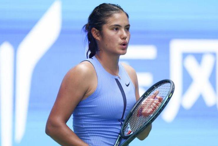 Nóng nhất thể thao tối 10/11: Hé lộ bí quyết giúp Raducanu tìm lại phong độ - 1