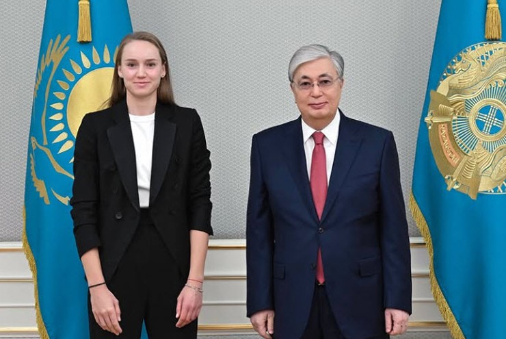 Tổng thống Tokayev ca ngợi Rybakina