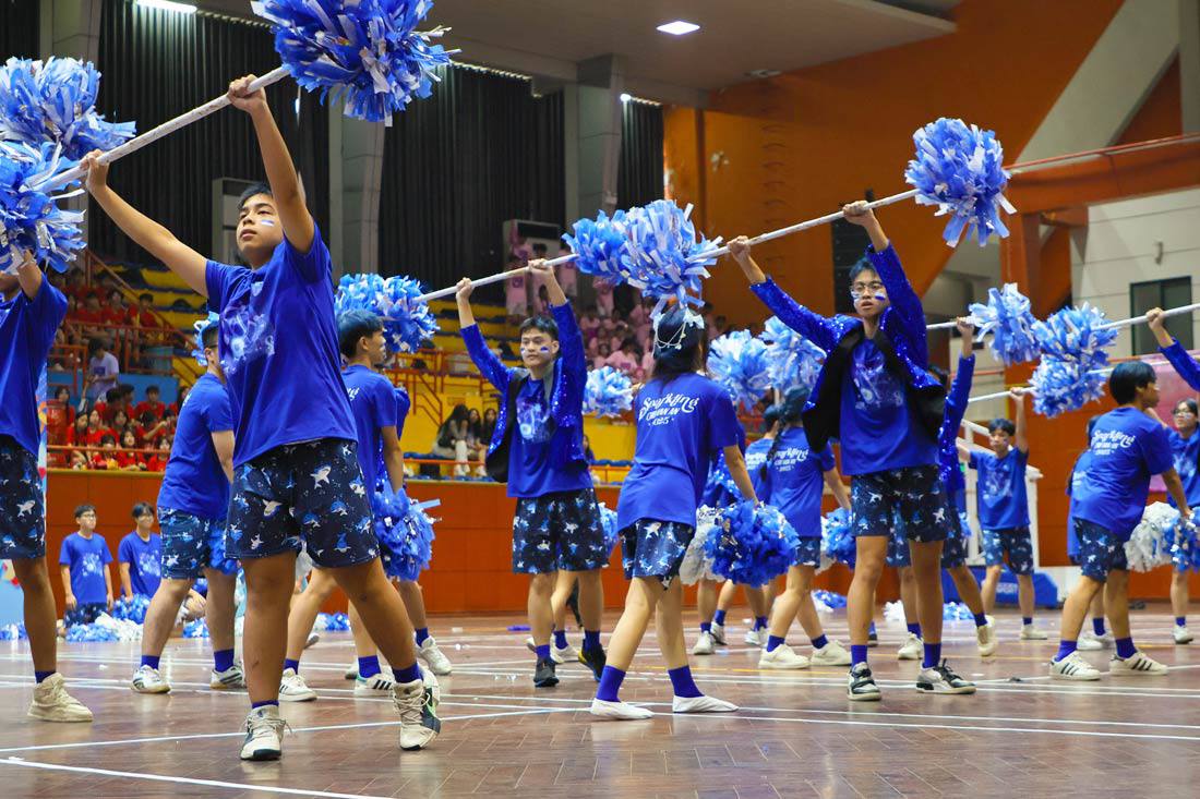 Học sinh ngôi trường gần 117 tuổi tỏa sáng trong hội thi nhảy cổ động - 7