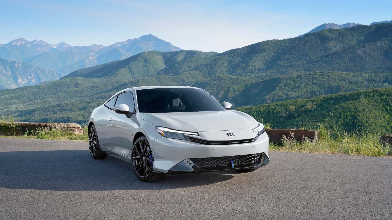 Mẫu xe coupe hai cửa Honda Prelude 2025 đã đạt 2.400 đơn đặt hàng tại quê nhà.