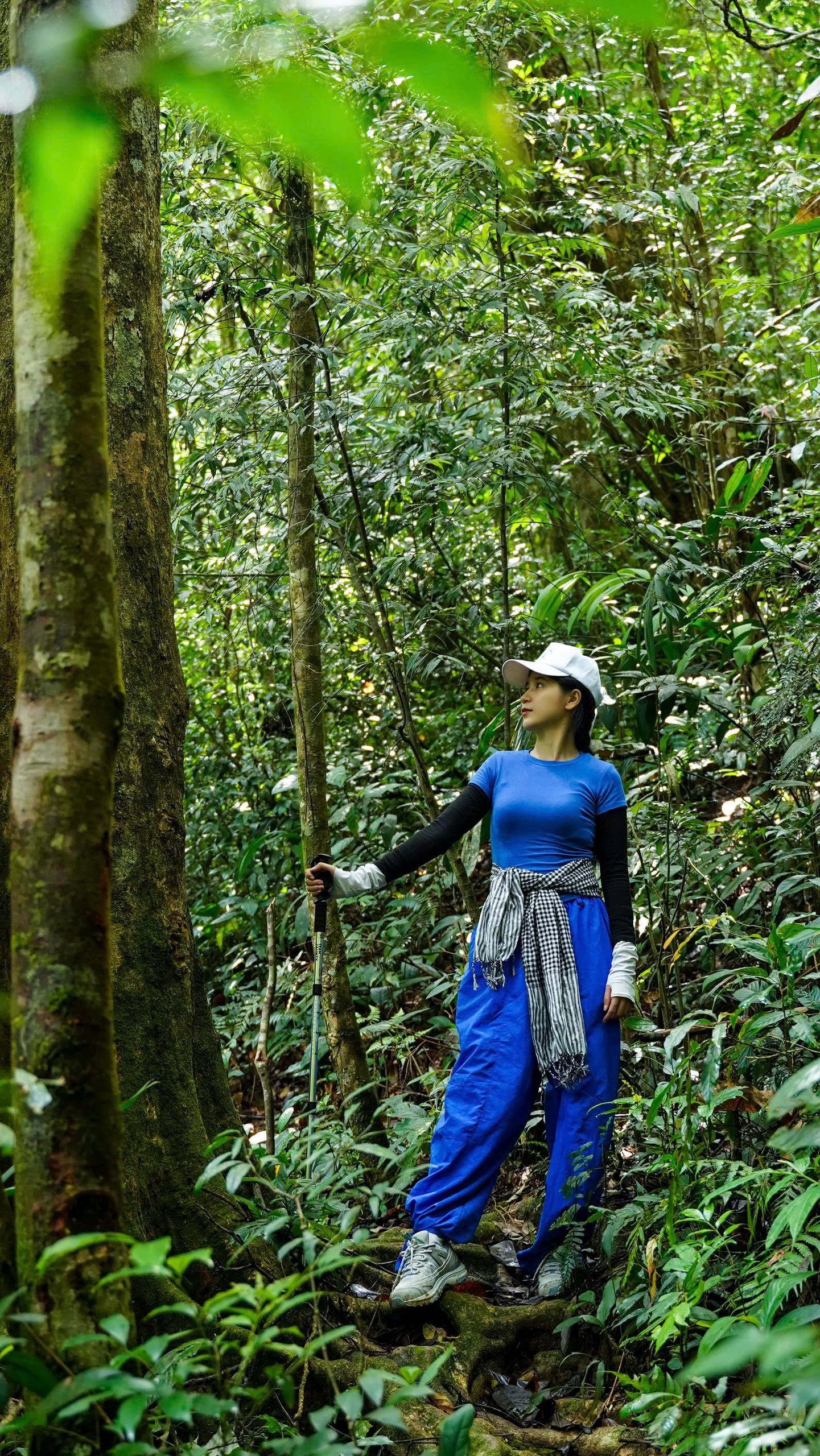 Ngọn thác được ví như "viên ngọc ẩn" giữa đại ngàn Kon Plông - 8