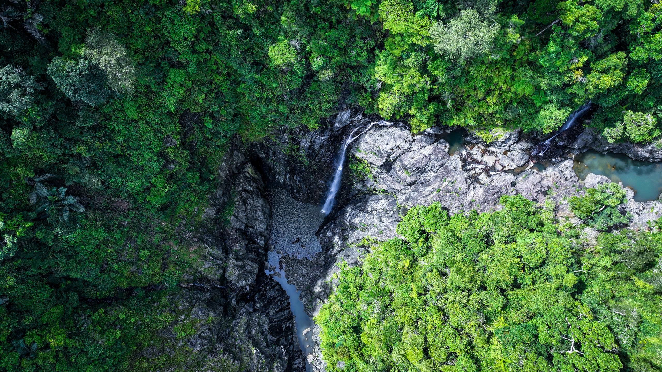 Ngọn thác được ví như "viên ngọc ẩn" giữa đại ngàn Kon Plông - 1