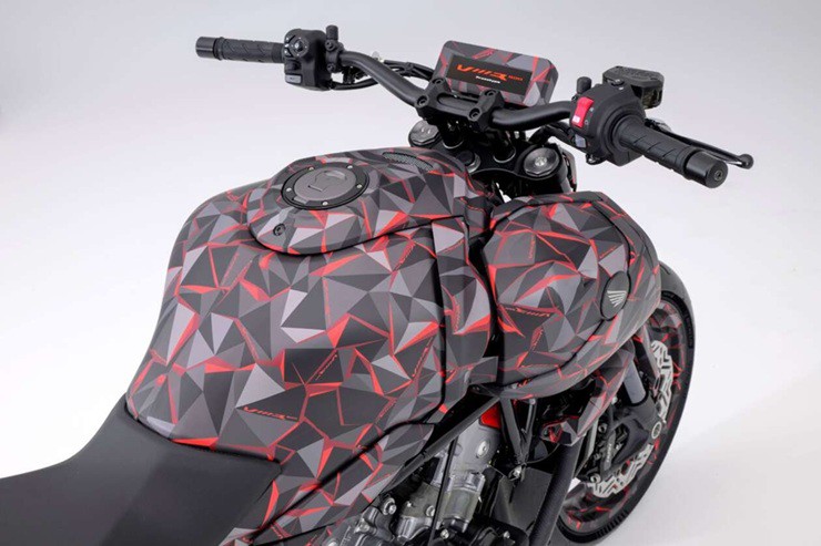 Honda giới thiệu V3R 900 E-Compressor Prototype: Động cơ 900cc nhưng mạnh ngang 1200cc - 3