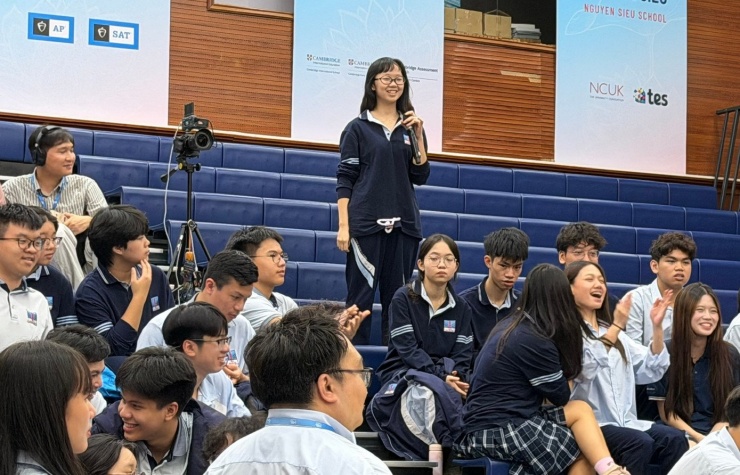 Học sinh Trường THCS – THPT Nguyễn Siêu (Hà Nội) cũng thừa nhận từng bị gọi điện để lừa đảo, có em đã bị lừa đảo mất tiền.