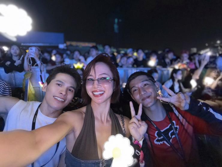 Nhiều sao hâm mộ G-Dragon.