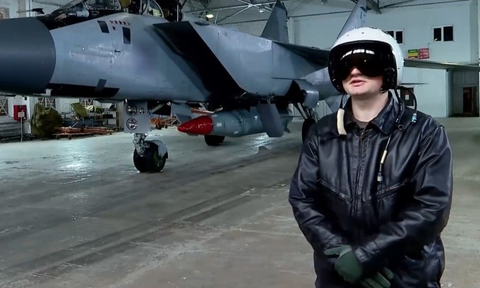 Nga tuyên bố phá âm mưu đánh cắp tiêm kích MiG-31 mang Kinzhal - 1