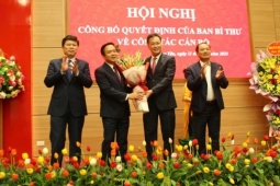 Chủ tịch tỉnh Ninh Bình Phạm Quang Ngọc làm Phó Bí thư Tỉnh ủy Hưng Yên