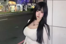 Bạn trẻ - Cuộc sống - Vẻ đẹp thuần khiết của hot girl Trung Quốc gây sốt cộng đồng mạng