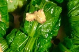 Ẩm thực - Loại rau giúp xương chắc khỏe, hỗ trợ phòng ngừa ung thư, bán đầy ở chợ Việt, chế biến nhiều món ngon