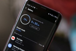 Ứng dụng Android ngốn pin ngầm sắp bị "bêu tên" và "giáng hạng" trên Play Store