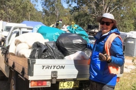 Mua được nhà bằng tiền nhặt vỏ lon