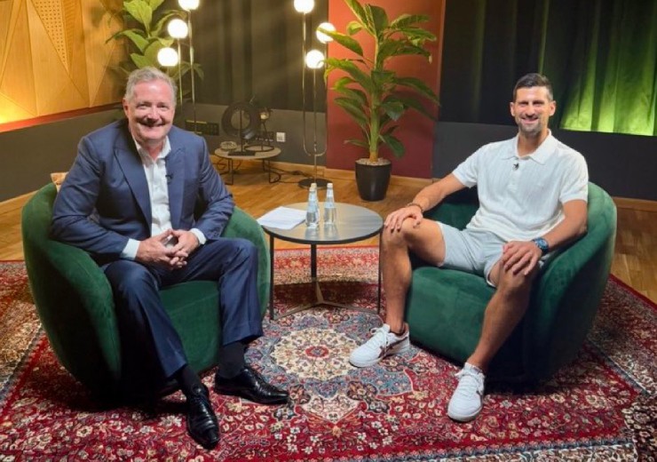 Piers Morgan và Djokovic từng có mâu thuẫn trong quá khứ nhưng đã làm lành