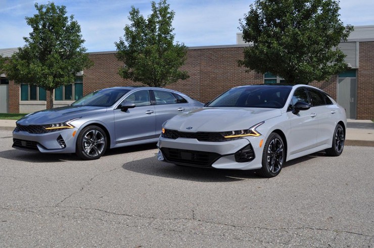 Giá xe KIA K5 tháng 11/2025, ưu đãi 80 triệu đồng - 1