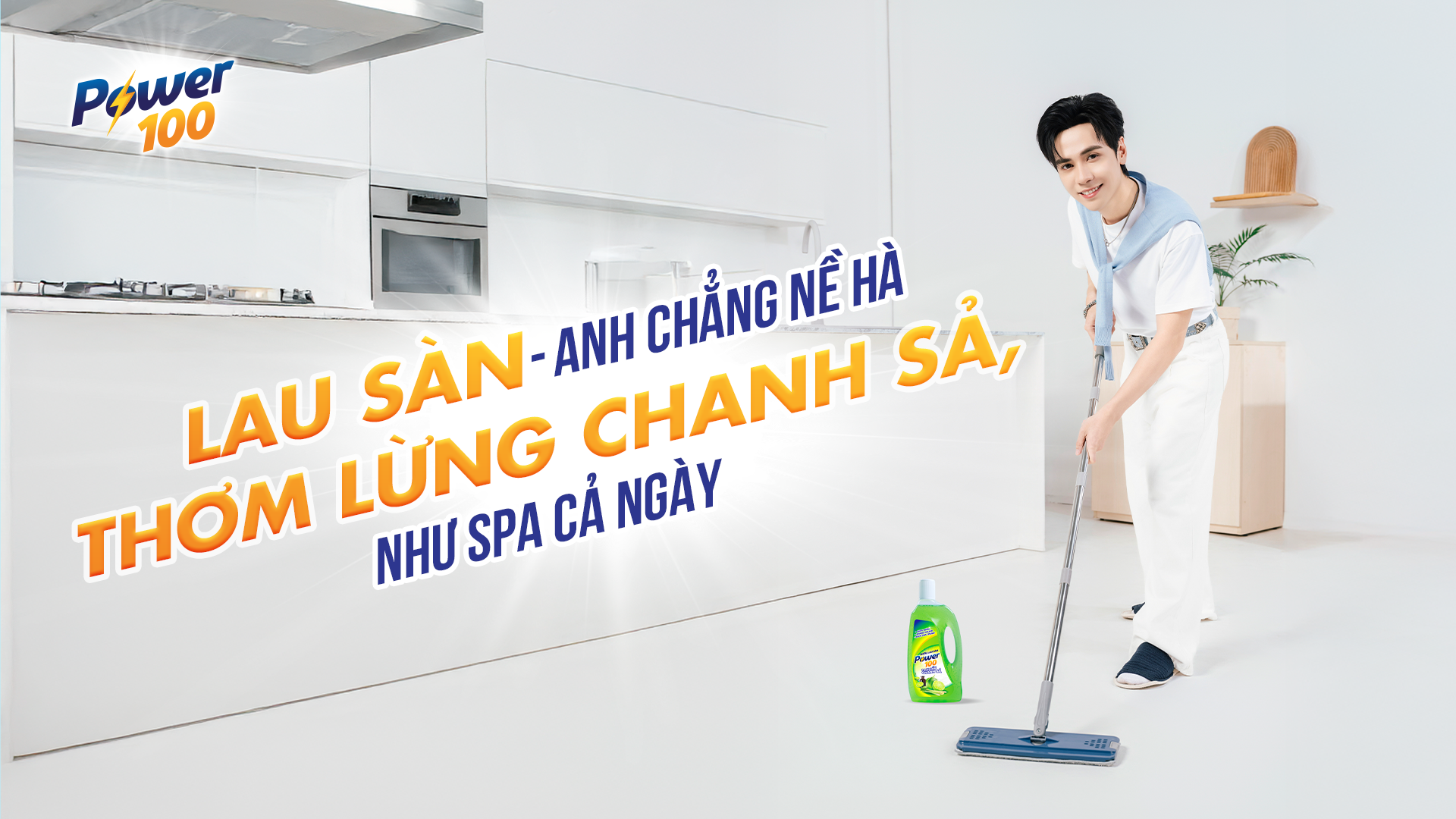 Kỹ năng lau sàn sáng bóng trong tích tắc giúp chàng thêm điểm cộng