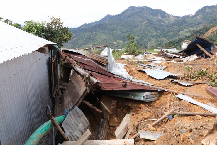 Vụ sạt lở xảy ra khi chính quyền đã chủ động di dời dân, nếu không hậu quả khó lường