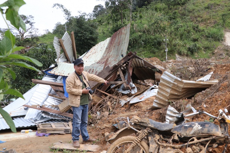 Cận cảnh vụ sạt lở núi kinh hoàng, cuốn phăng 6 ngôi nhà ở xã vùng cao Đà Nẵng - 14